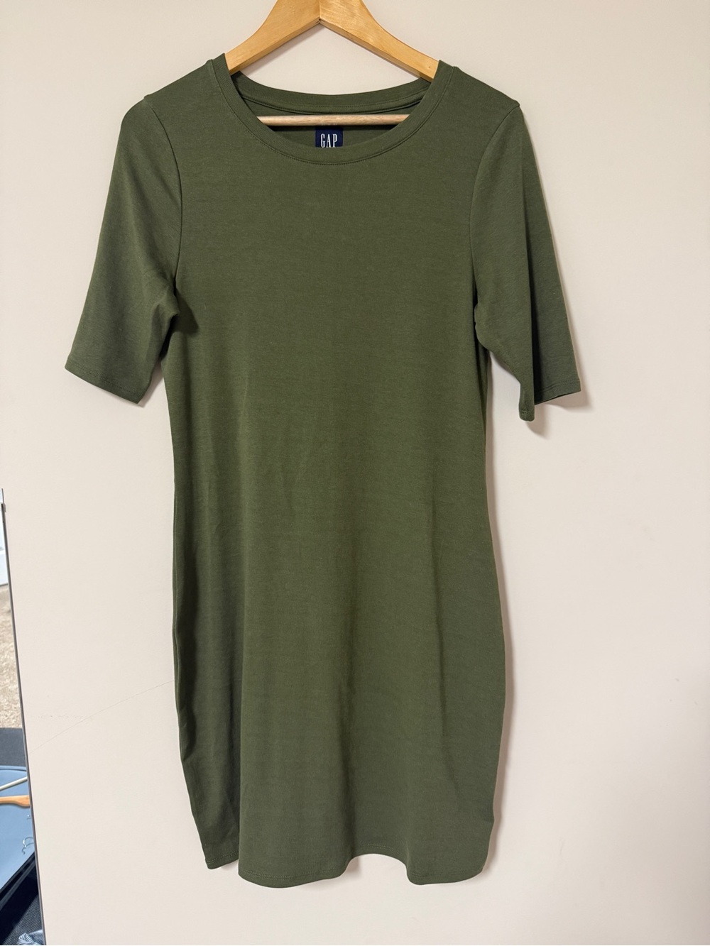 GAP NWT Tshirt Dress Olive Green $49.95 Medium M